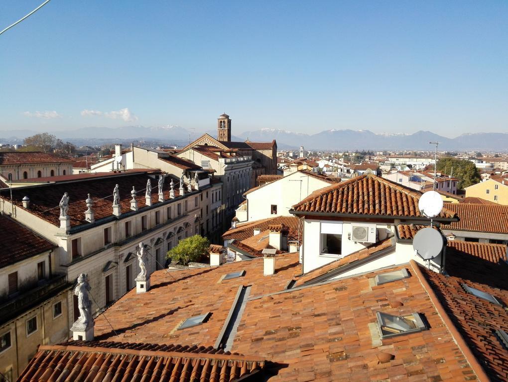 Palazzo Valmarana Braga Apartment Vicenza Room photo